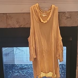 Yellow cold shoulder tshirt